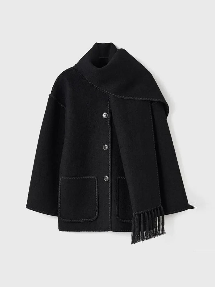 Allaryce® - Elegant Contrasting Coat with Scarf