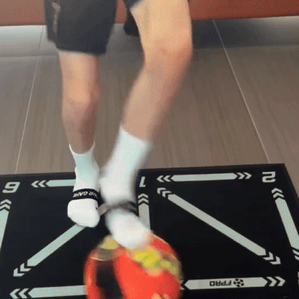 Junior® - Voetbalvaardigheidsmat (Inclusief Trainingsvideo's)