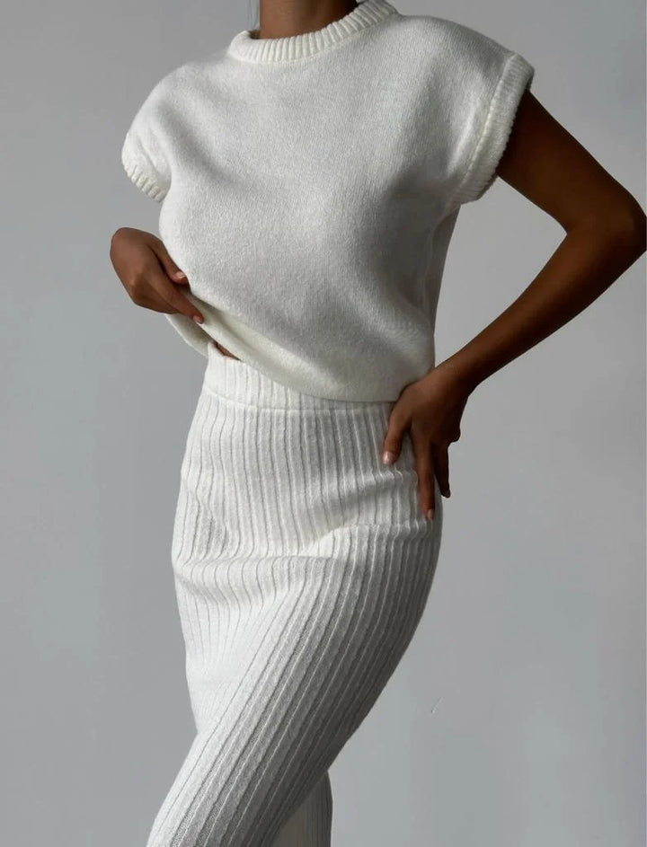 Milou® - Zweiteiliges Set: ärmelloser Pullover + Strickrock
