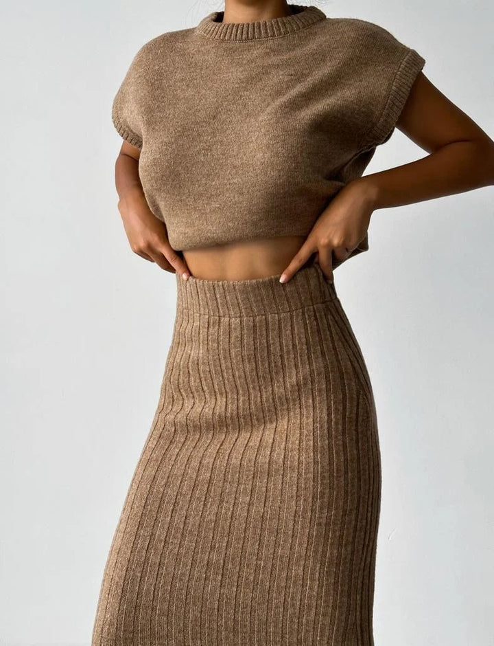 Milou® - Zweiteiliges Set: ärmelloser Pullover + Strickrock